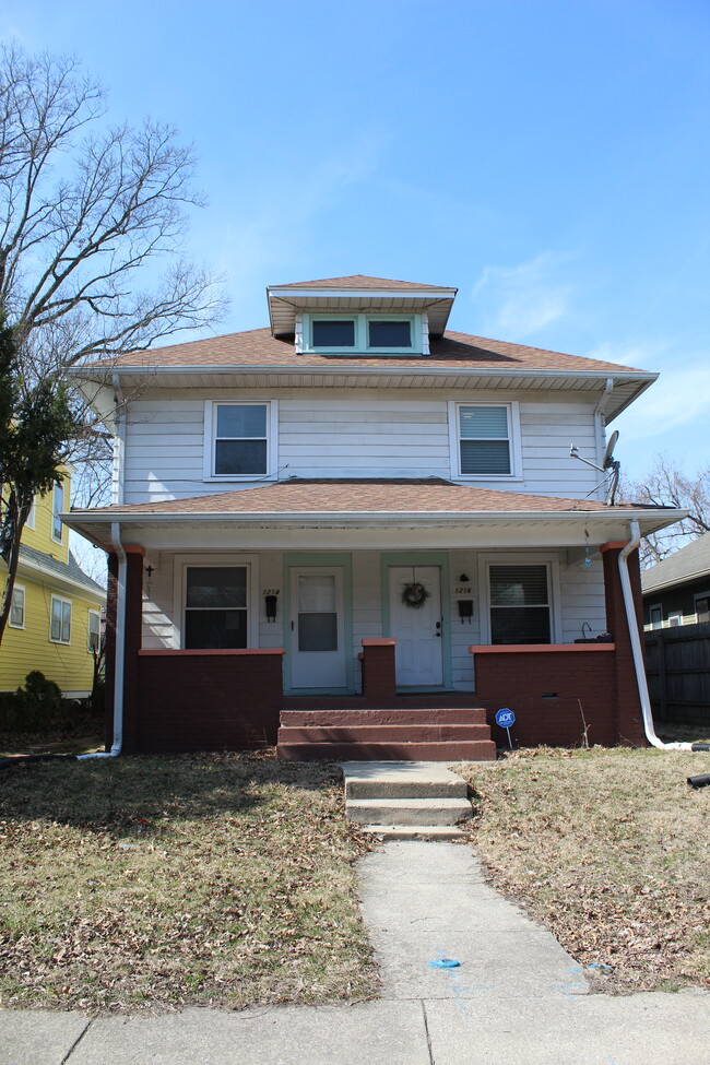 1214 N Oakland Ave in Indianapolis, IN - Building Photo - Building Photo