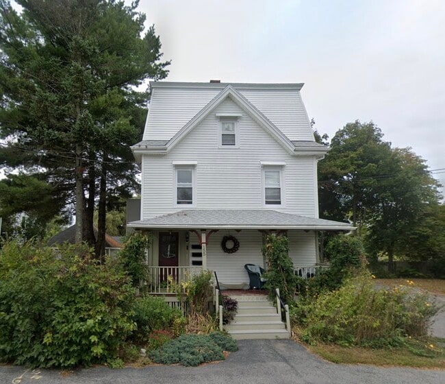 155 High St, Unit Second Floor