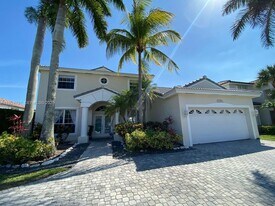 12738 Maypan Dr in Boca Raton, FL - Building Photo