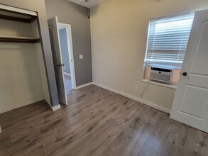 3244 E 5th Ave in Columbus, OH - Building Photo - Building Photo