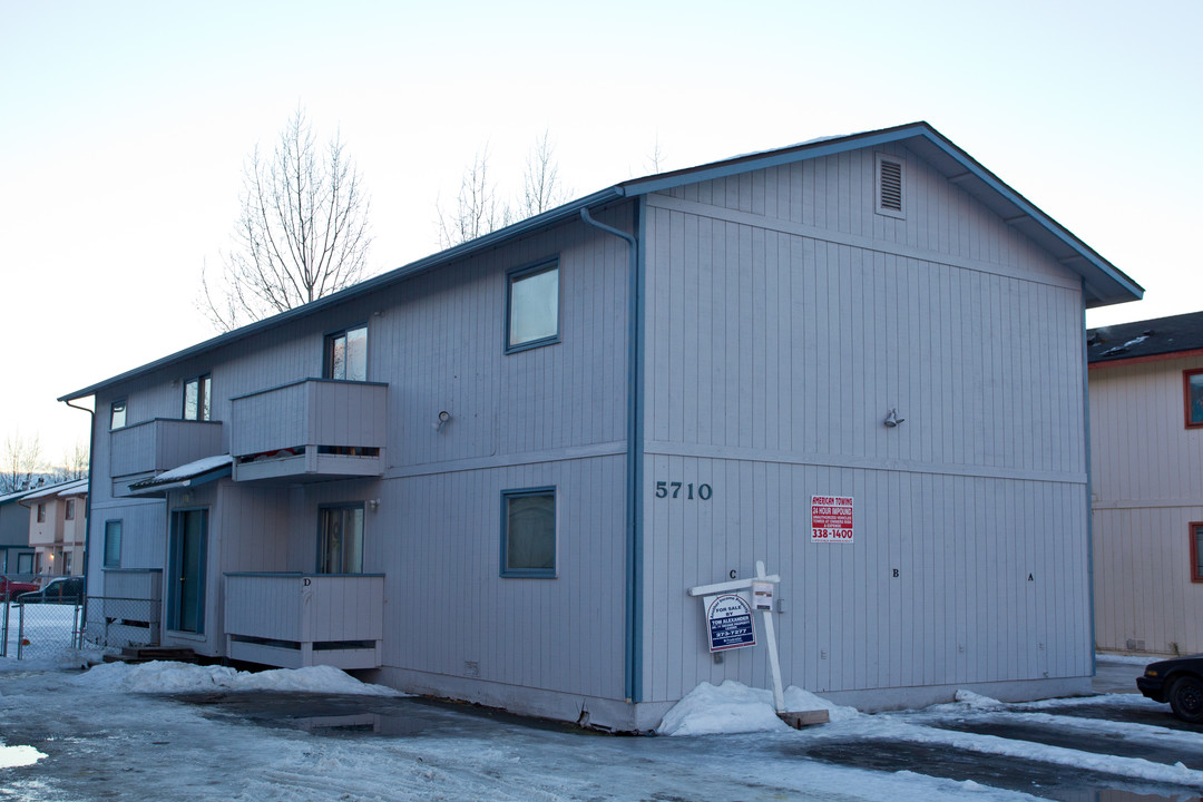 5710 E 4th Ave in Anchorage, AK - Building Photo