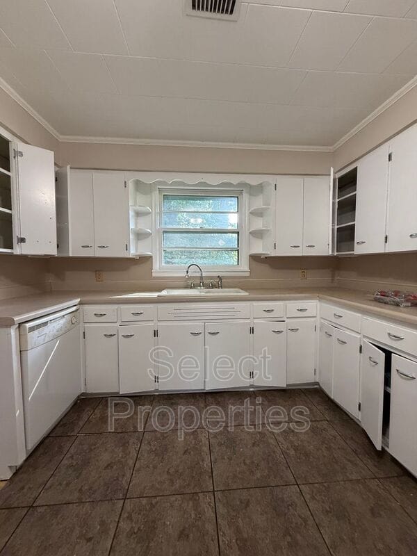 1104 S Gee St in Jonesboro, AR - Building Photo - Building Photo