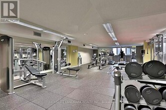 360 Bloor St E in Toronto, ON - Building Photo - Building Photo