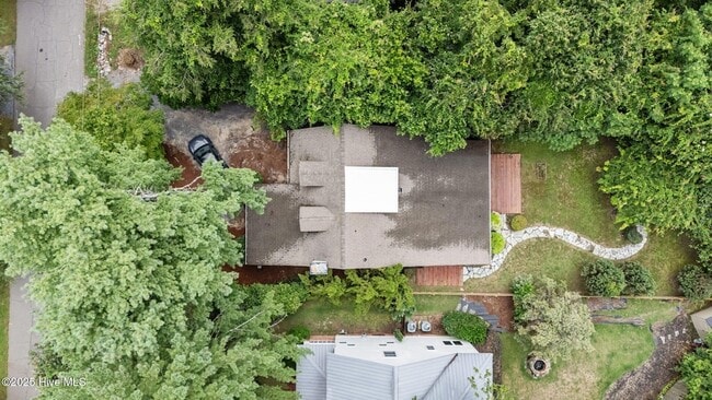 835 N Ashe St in Southern Pines, NC - Foto de edificio - Building Photo