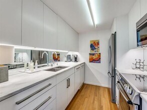 3701 Turtle Creek Blvd in Dallas, TX - Building Photo - Building Photo