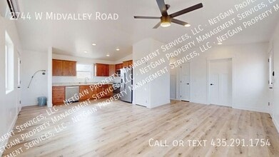 2744 W Midvalley Rd in Cedar City, UT - Building Photo - Building Photo
