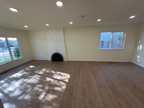 4649 Denker Dr in Pleasanton, CA - Building Photo - Building Photo