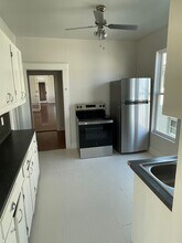 6525 W End Blvd-Unit -A in New Orleans, LA - Building Photo - Building Photo