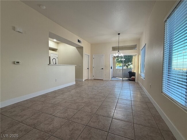 2305 W Horizon Ridge Pkwy, Unit 713 in Henderson, NV - Building Photo - Building Photo