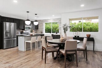 6221 E Evans Dr in Scottsdale, AZ - Building Photo - Building Photo