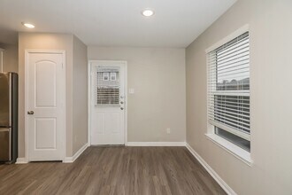 26120 Hals Dr in Magnolia, TX - Building Photo - Building Photo