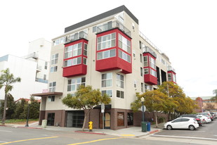 Columbia Lofts Apartments