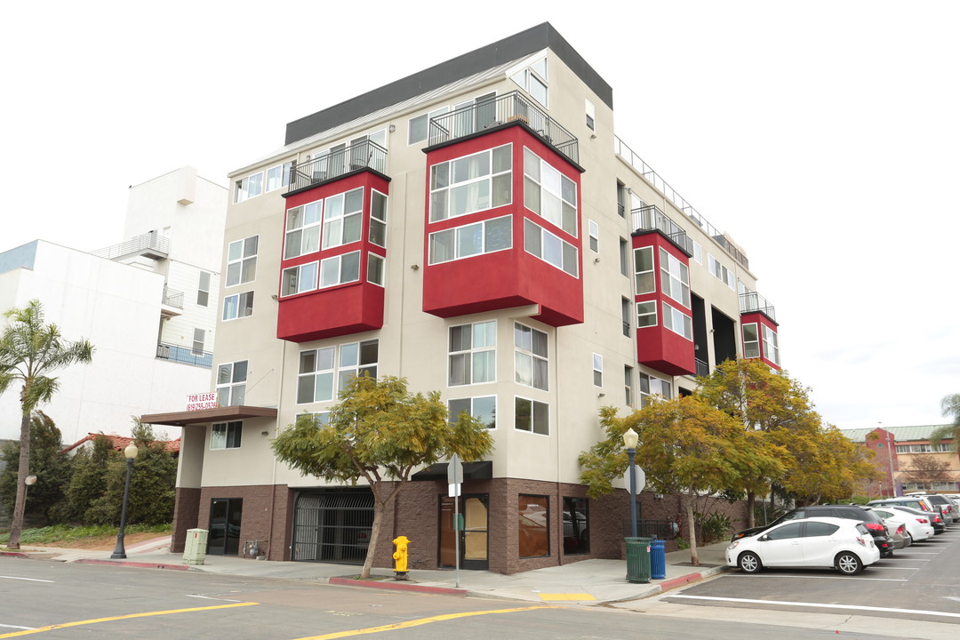 Columbia Lofts in San Diego, CA - Building Photo