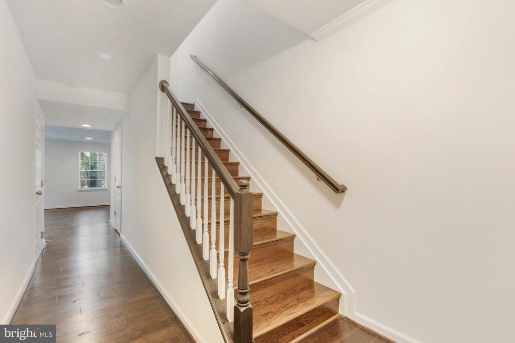 7959 Alchemy Wy in Elkridge, MD - Building Photo