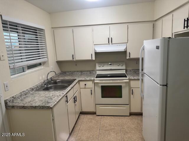522 E 9th Ave in Apache Junction, AZ - Building Photo - Building Photo