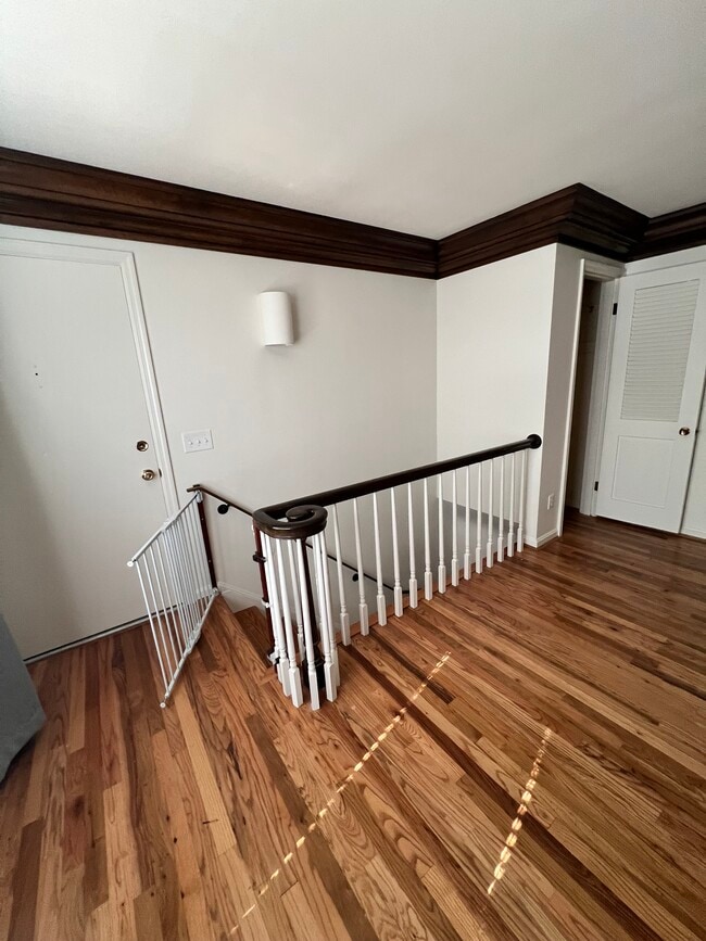 680 Overland St in Cincinnati, OH - Building Photo - Building Photo