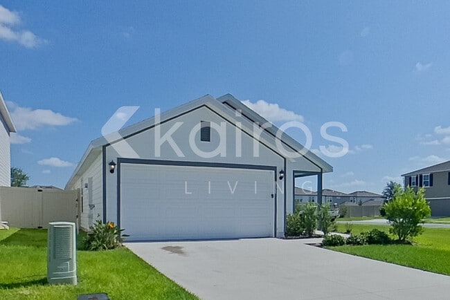 property at 4383 SW 85 Ln