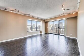 41 E 8th St in Chicago, IL - Building Photo - Building Photo