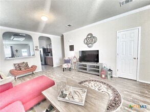 2111 Dodge Dr in New Braunfels, TX - Building Photo - Building Photo