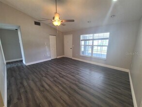 3443 Martell St in New Port Richey, FL - Foto de edificio - Building Photo