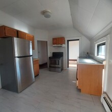 511 New London Turnpike in Norwich, CT - Building Photo - Building Photo