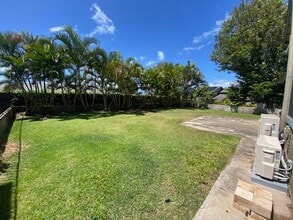 94-1125-1125 Kaloli Loop in Waipahu, HI - Building Photo - Building Photo