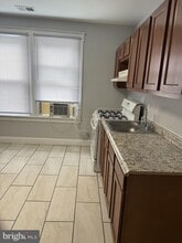 3807 Seven Mile Ln in Pikesville, MD - Building Photo - Building Photo