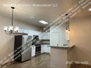 2745 137th St in Lubbock, TX - Foto de edificio - Building Photo