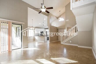 373 River Chase Dr in Orlando, FL - Building Photo - Building Photo