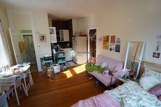 40 Anderson St, Unit 14 in Boston, MA - Foto de edificio - Building Photo