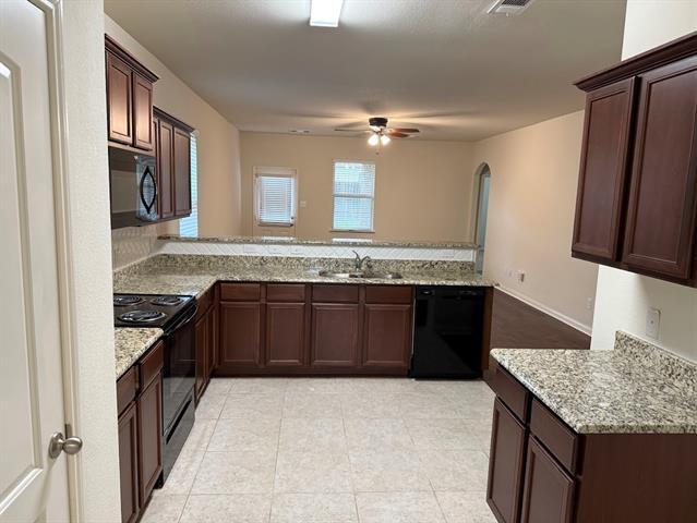 1620 White Mountain Wy in Princeton, TX - Building Photo - Building Photo