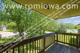 2056 NW Hickory Ln in Ankeny, IA - Building Photo - Building Photo