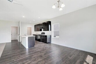 810 Colony Rdg Ct in Foristell, MO - Building Photo - Building Photo