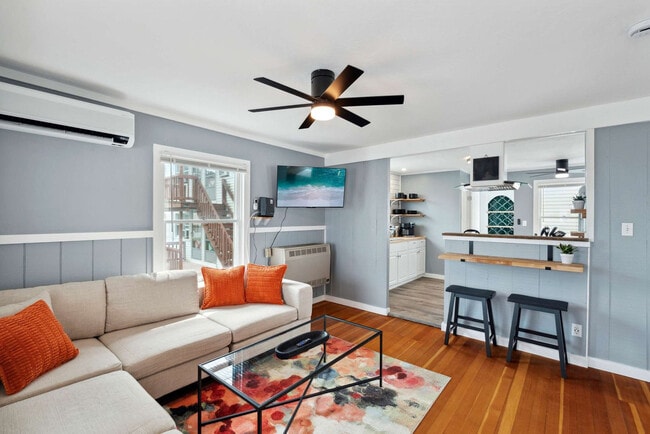 9 N St in Hampton, NH - Building Photo - Building Photo