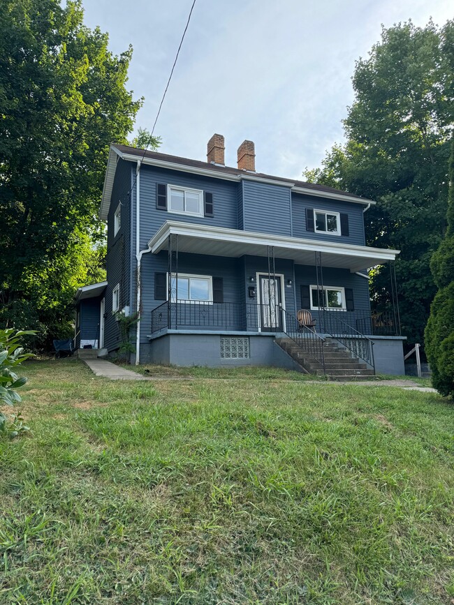 property at 1712 State Ave