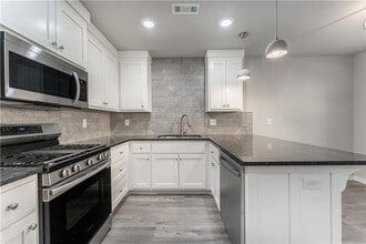 102 Ryder St in Gentry, AR - Building Photo - Building Photo