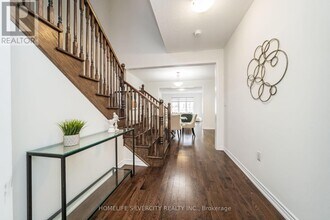 67 Ten Pines Rd in Vaughan, ON - Building Photo - Building Photo