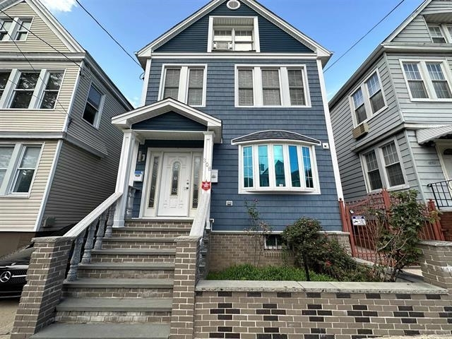 property at 308 Stegman Pkwy