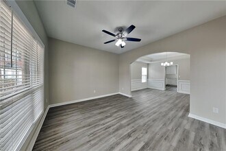 401 Martin Field Ct in Lawrenceville, GA - Building Photo - Building Photo