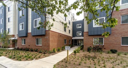 EastBrooke Apartments in Washington, DC - Building Photo - Building Photo