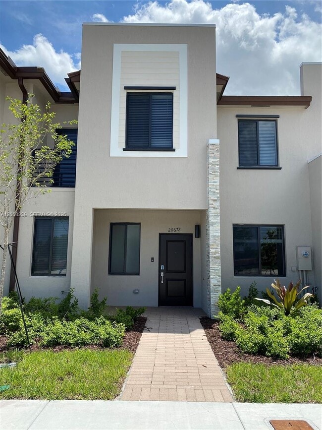 property at 20672 NE 7th Pl