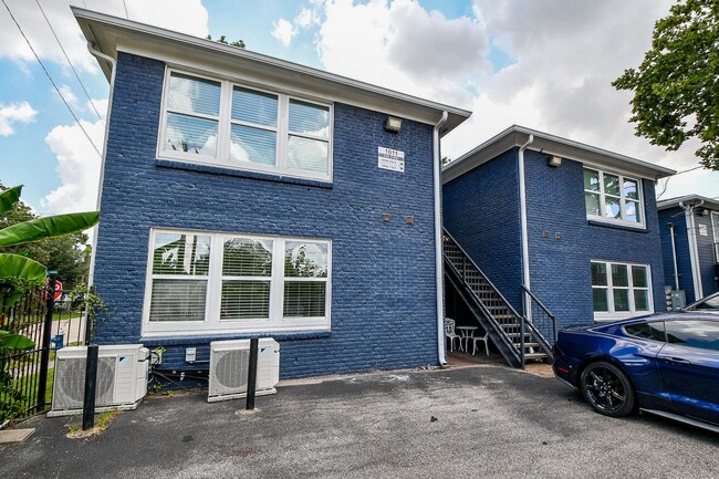 1011 Enid St in Houston, TX - Building Photo - Building Photo