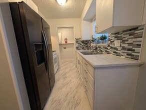 799 Gates Ave in Ypsilanti, MI - Building Photo - Building Photo