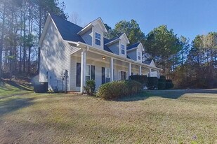 198 Mitchell Dr in Hiram, GA - Building Photo