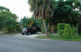 1229 Miami Rd in Fort Lauderdale, FL - Building Photo - Building Photo