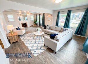 1748 S Main St in Salt Lake City, UT - Building Photo - Building Photo