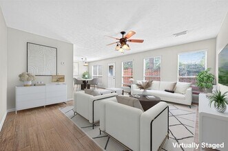 1902 Sugar Pine Cir in Houston, TX - Building Photo - Building Photo