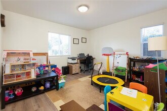 17332 Bullock St in Los Angeles, CA - Building Photo - Building Photo