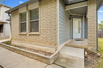 6627 Arbor Farm in San Antonio, TX - Building Photo - Building Photo
