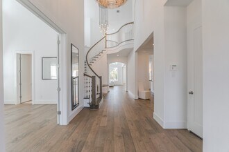 7 Blairs Way in Tomball, TX - Building Photo - Building Photo